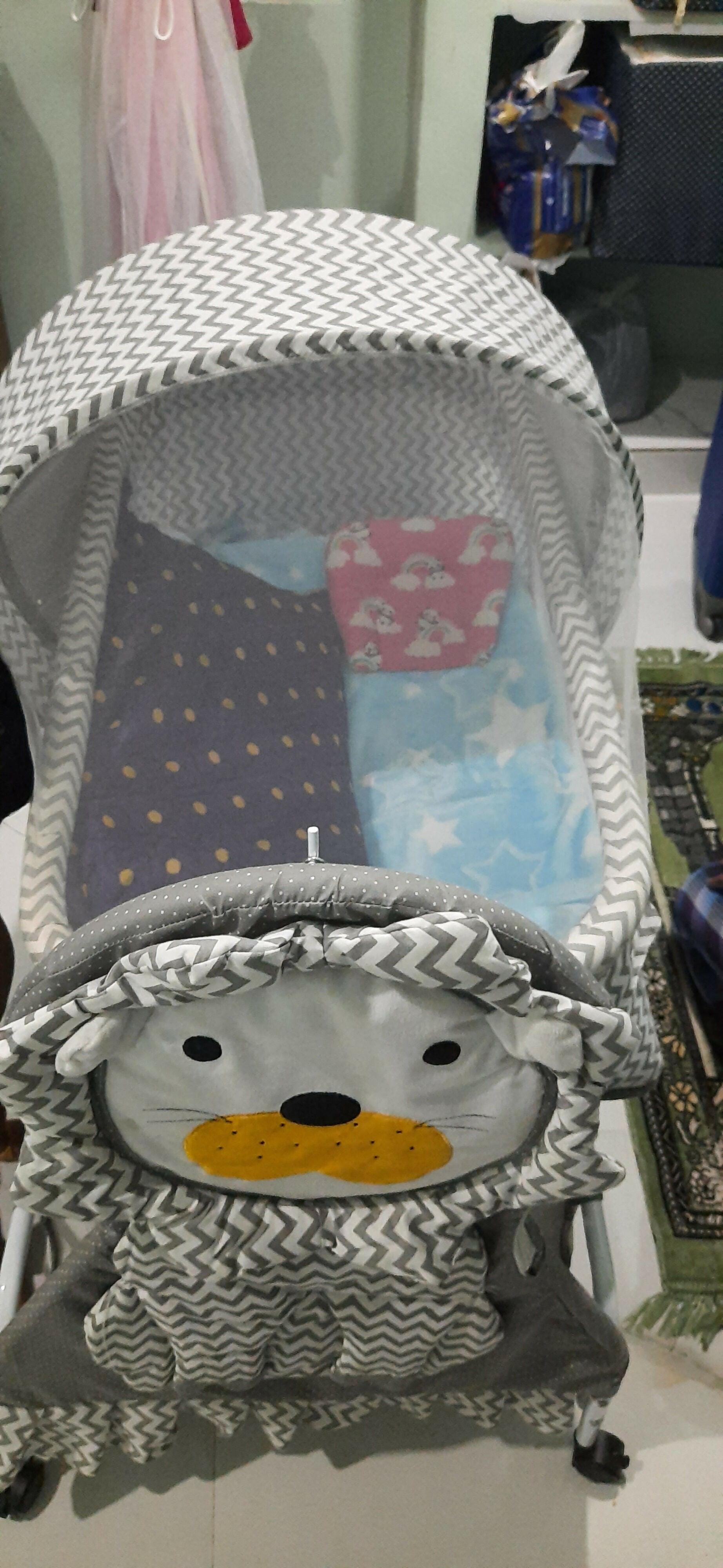 Baby cradle