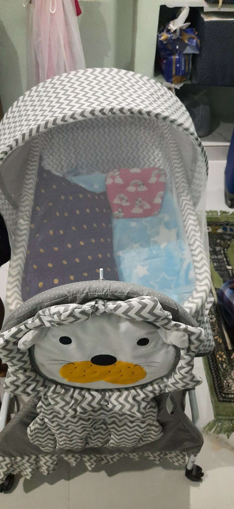 Baby cradle