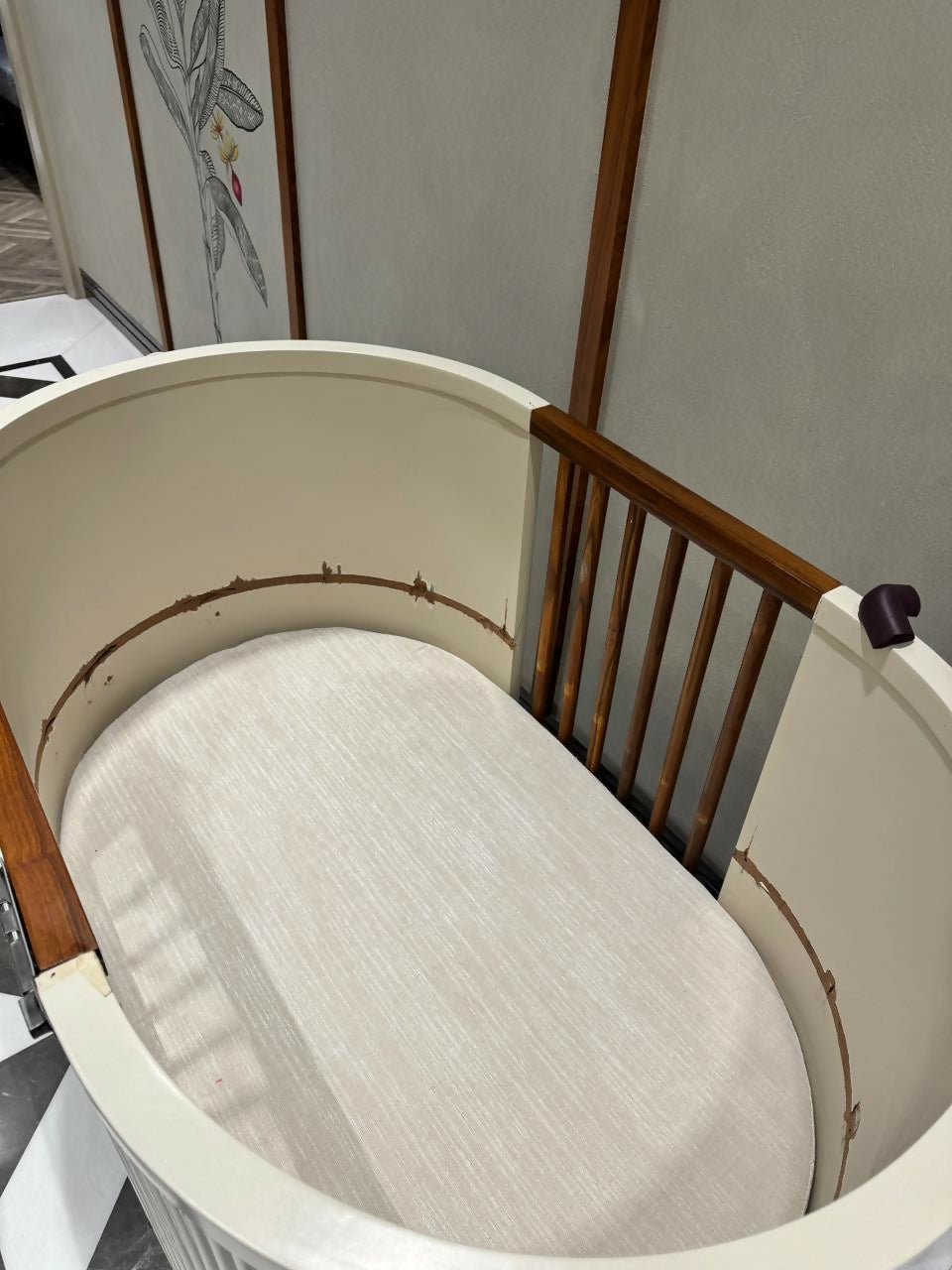 Customized Baby Crib with Mattress (Delivery in Delhi Only)