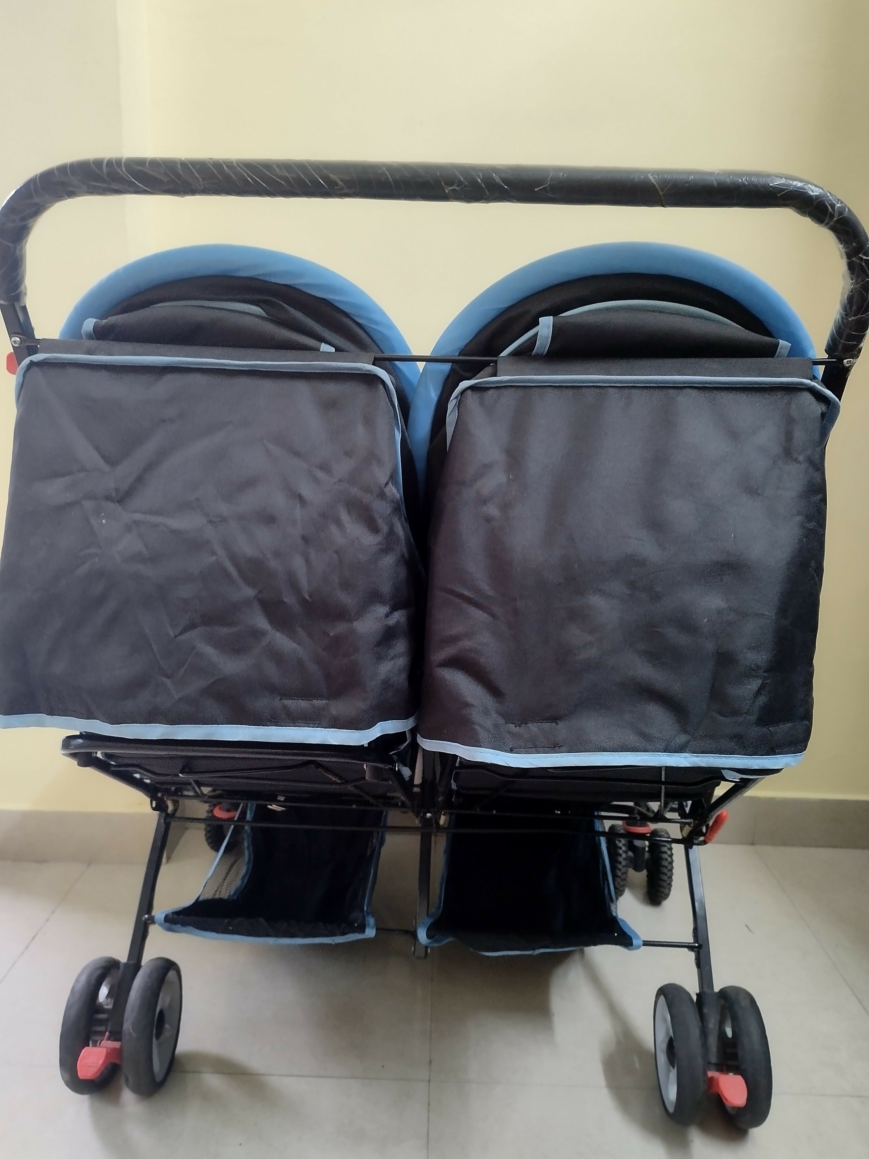 MEE MEE Twin Baby Stroller/Pram