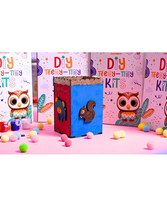 ilearnngrow Teeny Tiny Pen Stand