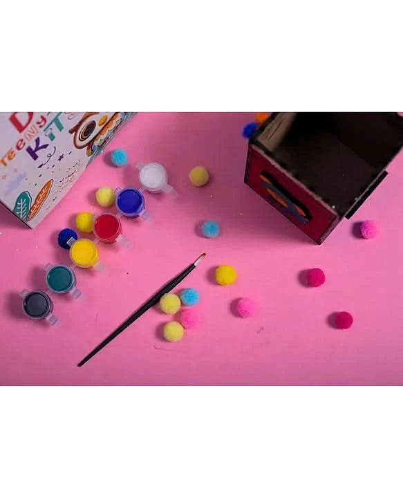 ilearnngrow Teeny Tiny Pen Stand