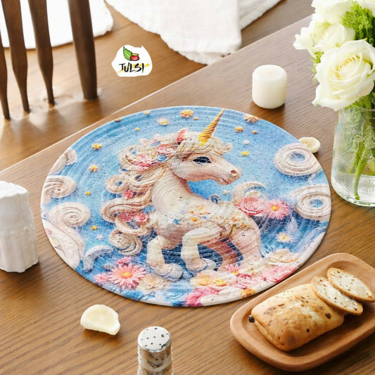 Round table mat with unicorn design