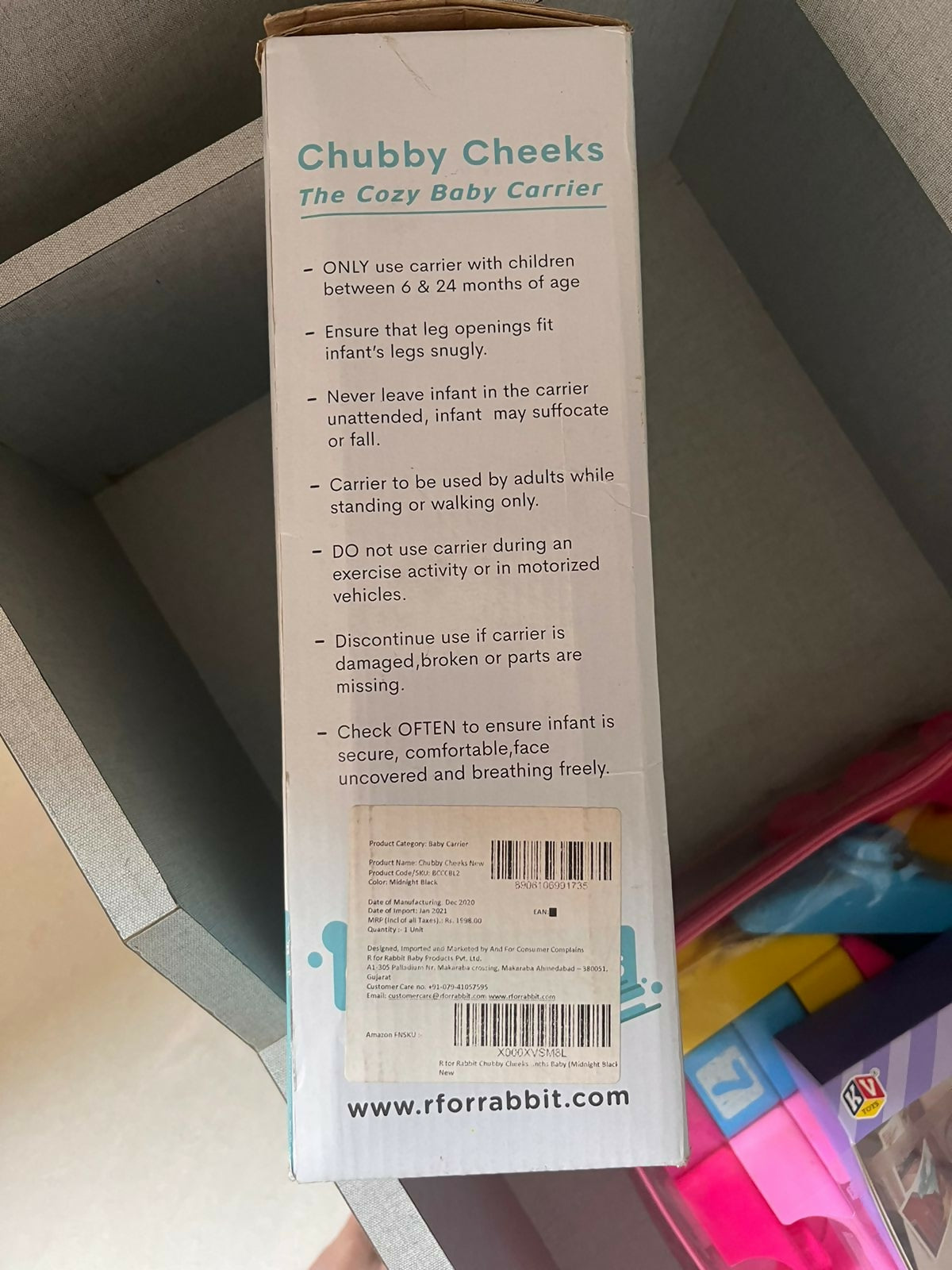 R FOR RABBIT Baby Carrier