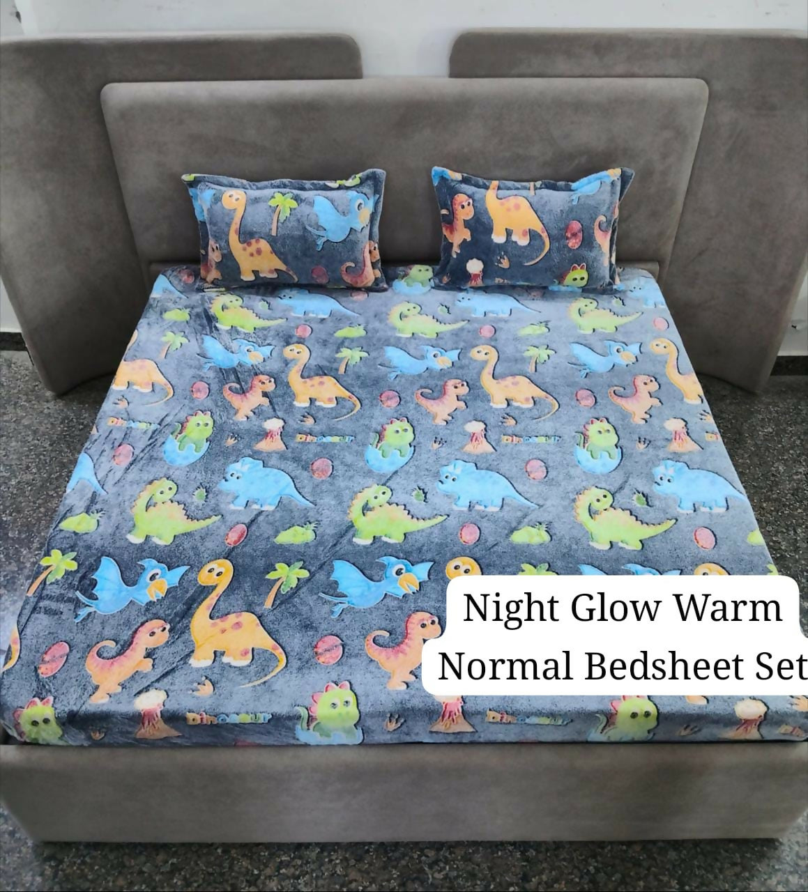 Children's dinosaur-themed bedspread