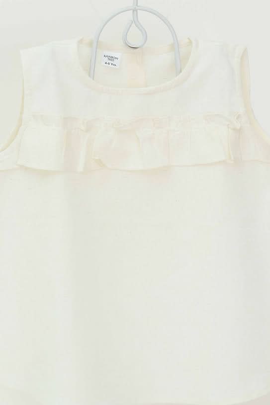 Discover girls' 100% cotton white umbrella top, featuring soft fabric and a stylish umbrella design for comfort and trendy style.