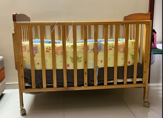 BABYHUG Hamilton Baby Wooden crib cot Dimensions L108 W68 H89 cm PyaraBaby