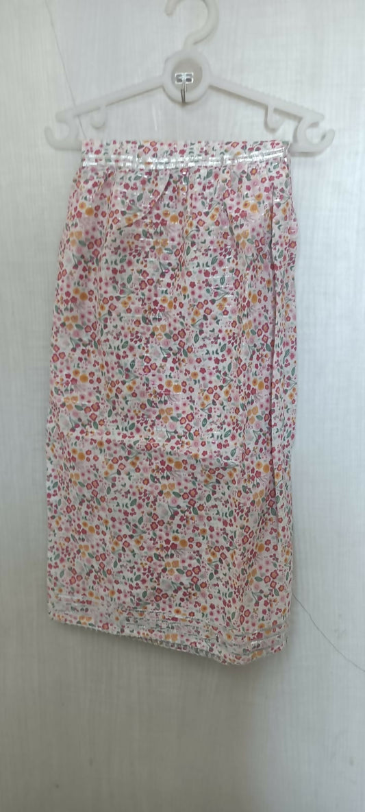 Make a statement with our Beautiful Floral Print Peplum Top and Garara Set, featuring intricate floral prints and luxurious fabric for a look that's both elegant and on-trend.