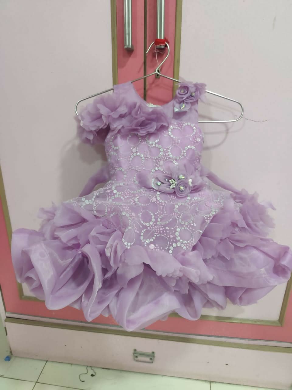 Discover the MUMKINS Dress/Frock for baby girls, offering adorable designs and ultimate comfort with soft, breathable fabric perfect for any occasion.