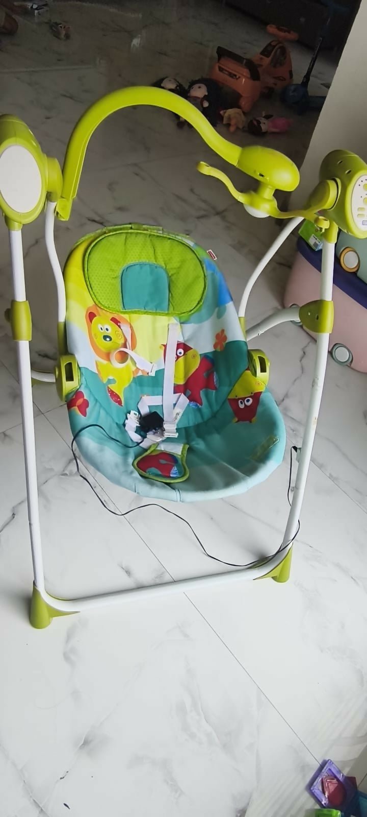 BABYHUG Gaiety Electronic Swing