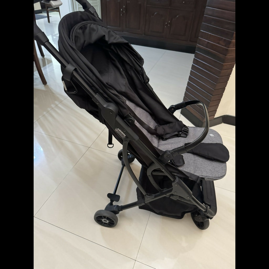 Evenflo Urbini Lightweight Itsi Stroller/Pram