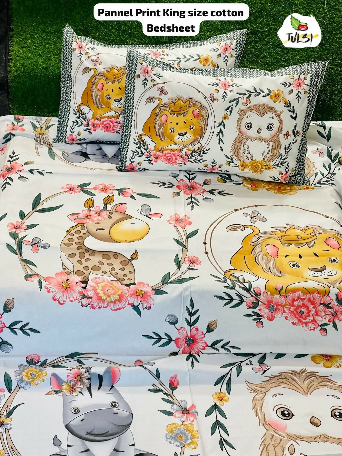 Children's cartoon-themed cotton bedsheet with animals and flowers