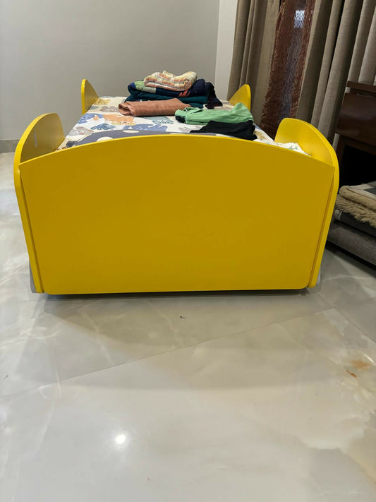 BOINGG Car Shaped Baby Bed - PyaraBaby
