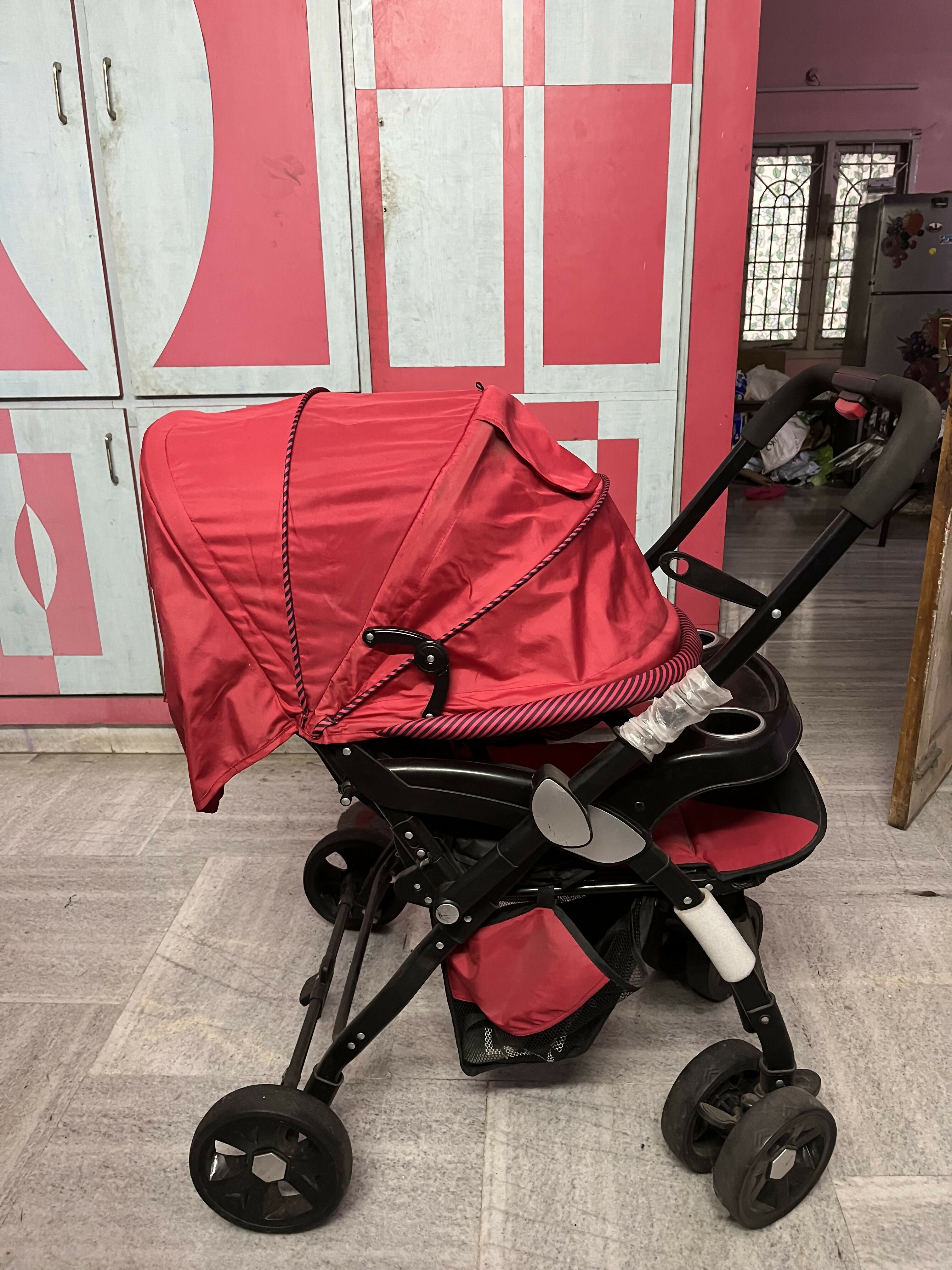 LUVLAP Galaxy Stroller/Pram