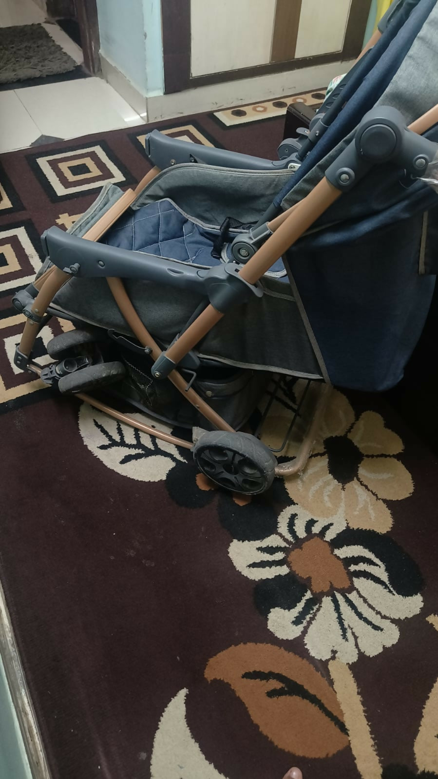 Mee Mee stroller and pram with rocker function, almost new, suitable from newborn to 5 years