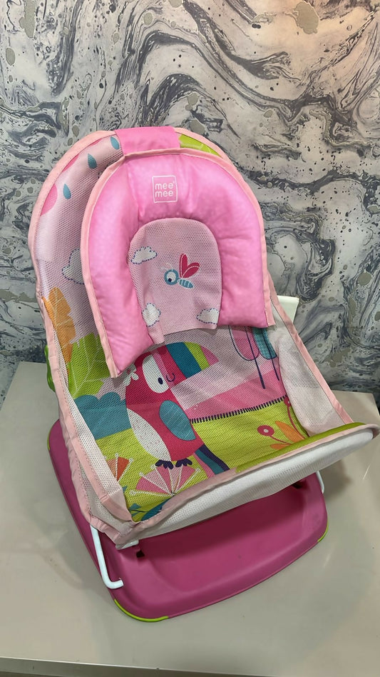 MEE MEE Baby Foldable Bathing Chair – Safe, Comfortable & Space-Saving Bath Support for Babies