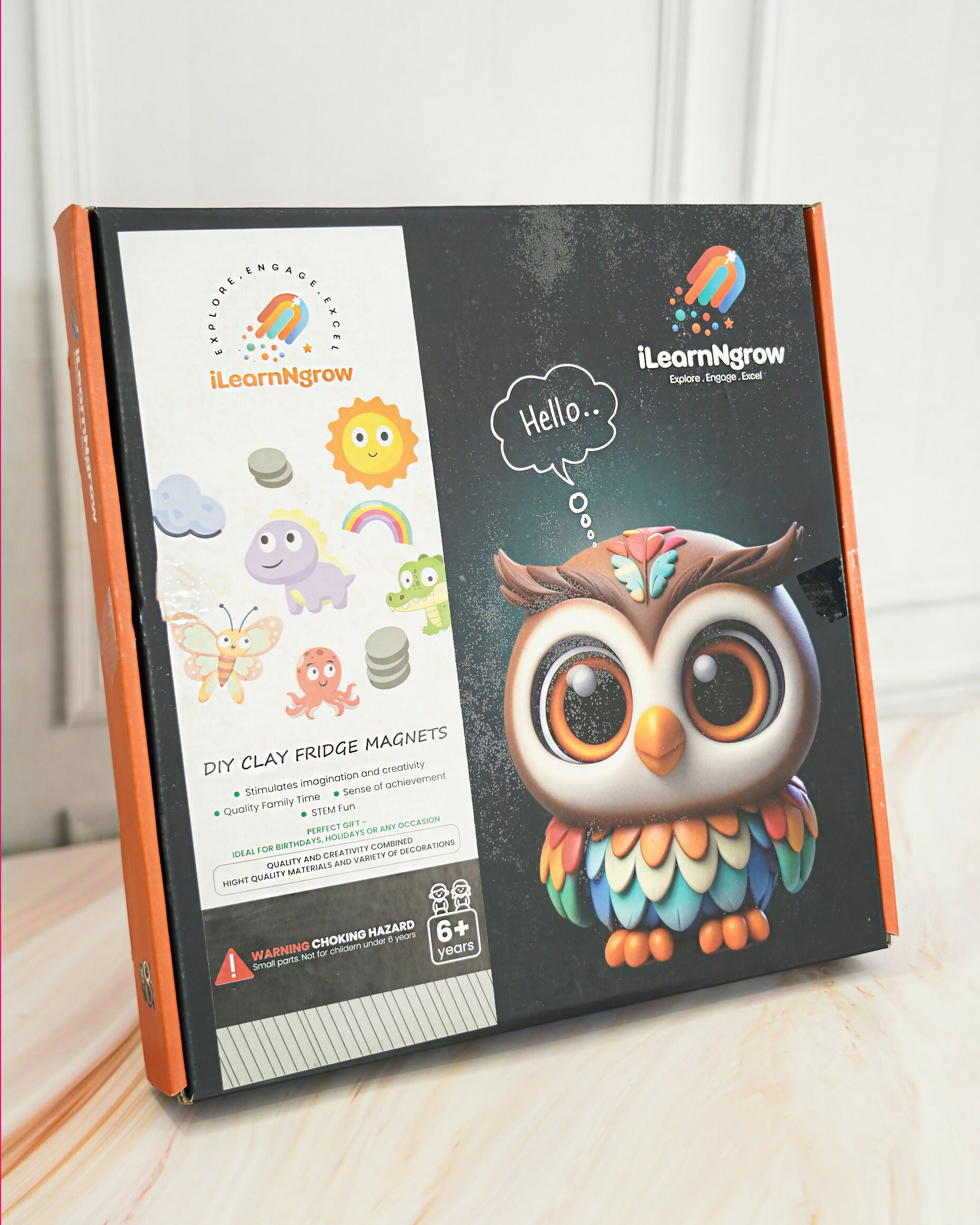 The ilearnngrow Air Dry Clay Kit for Kids provides an exciting and educational hands-on experience, enabling children to create their own refrigerator magnets with colorful modeling clay.