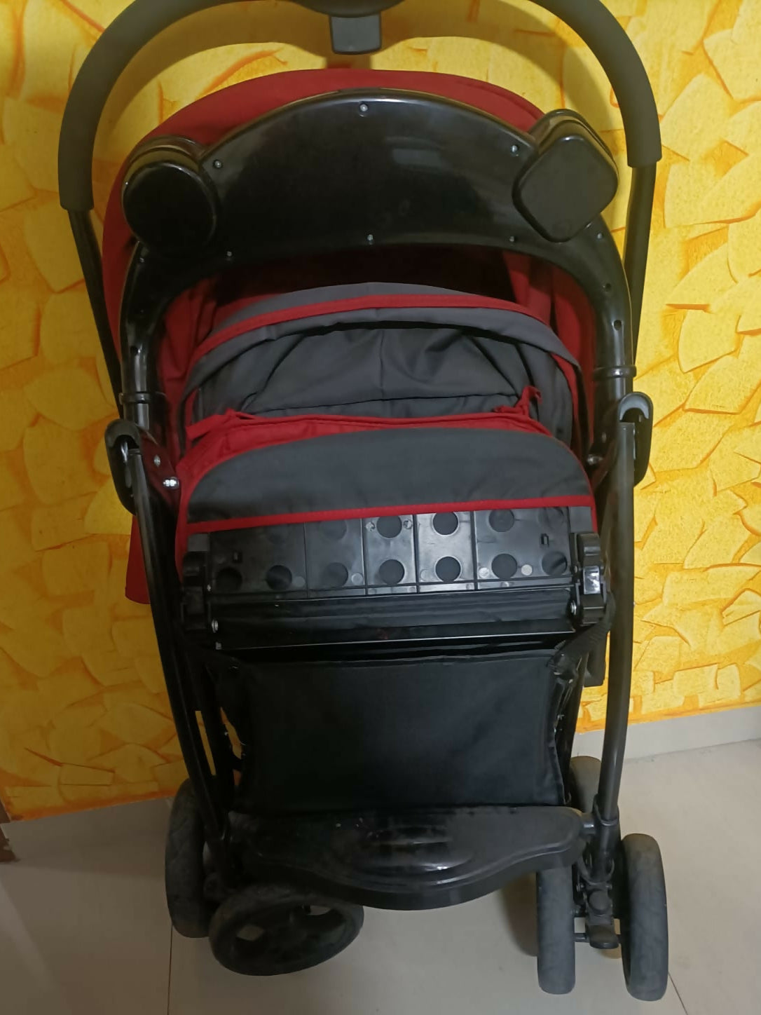 Buy Mee Mee Baby Stroller – Foldable pram with reclining seat, safety harness, and sun canopy for smooth and secure outings.