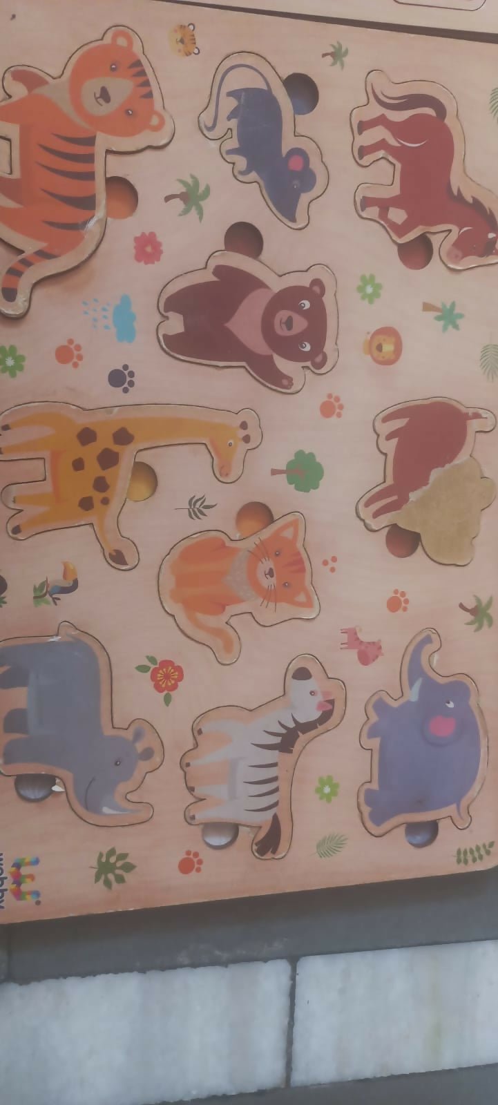 Wooden puzzle for kids with colorful pieces, smooth child-safe edges, and an engaging educational design that encourages problem-solving, hand-eye coordination, shape recognition, and fine motor skill development.