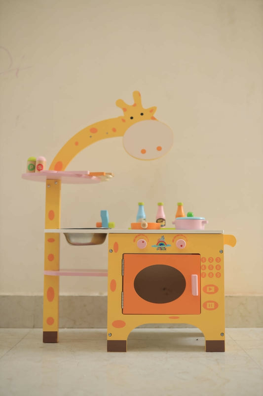 Edusparktoys Giraffe Kitchen set