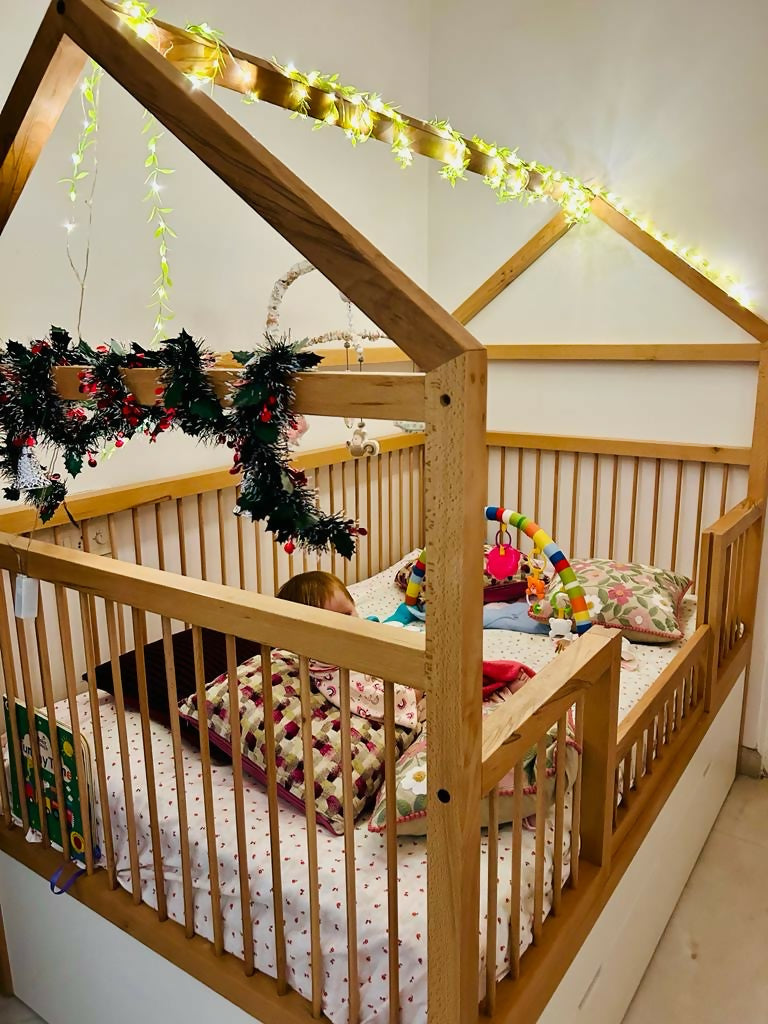 LITTLE BIRD Twin Crib/Cot with Trundle Bed and Storage featuring a spacious twin sleeping design, pull-out trundle bed, built-in storage, sturdy construction, and practical functionality for kids' bedrooms.