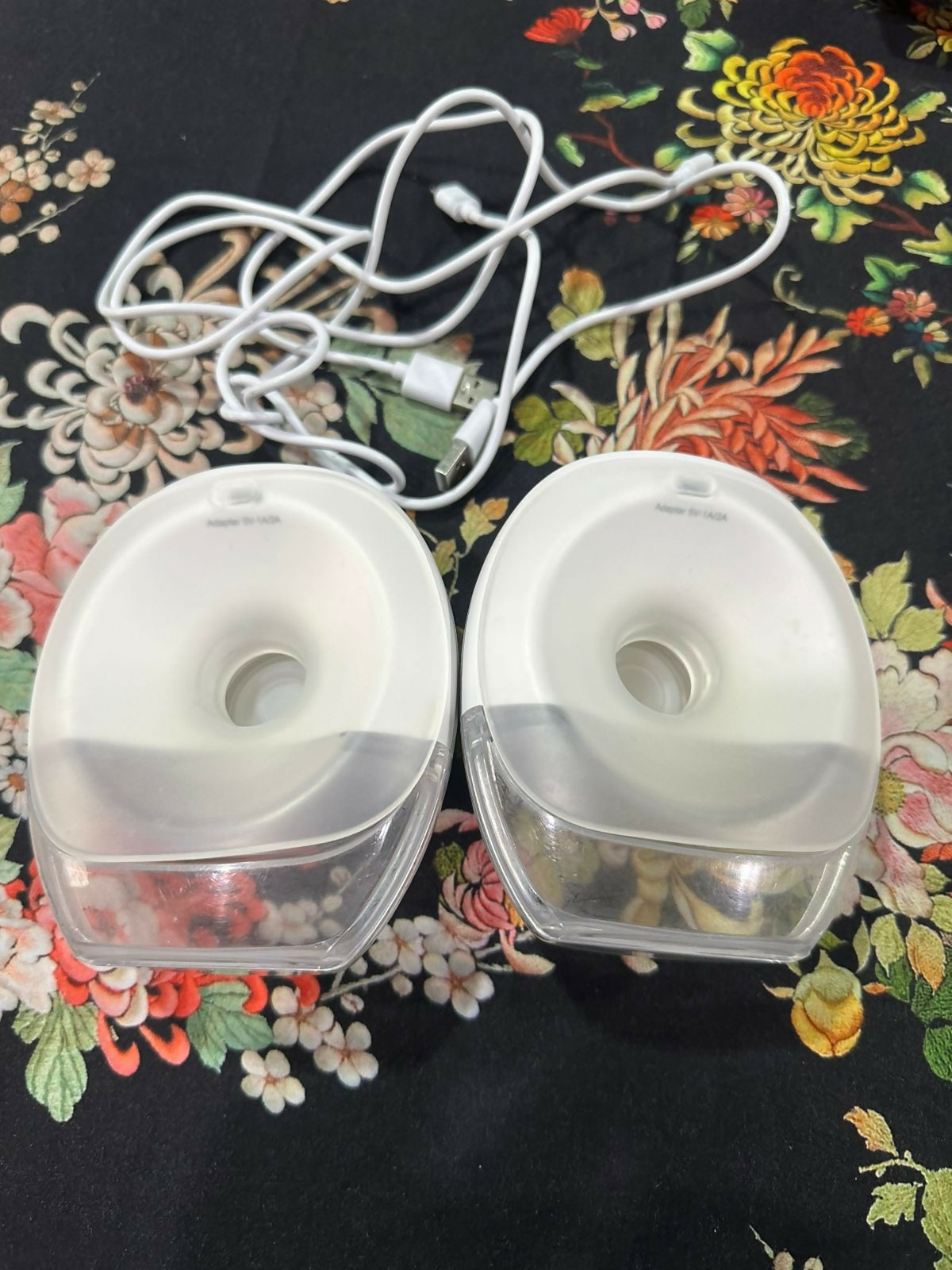 PROMOM double wearable breast pump – hands-free, portable, and efficient for mothers.