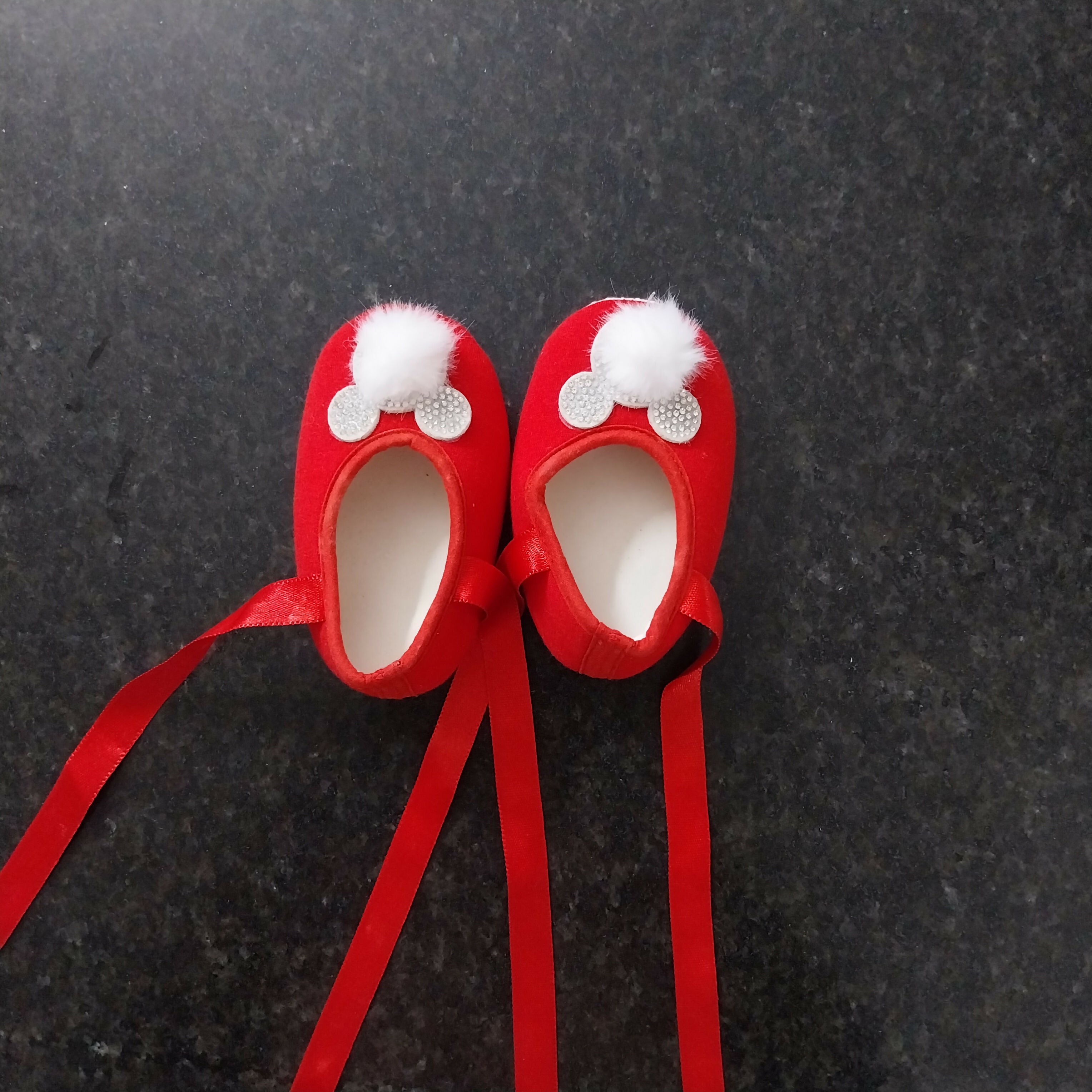 Minnie mouse shoes