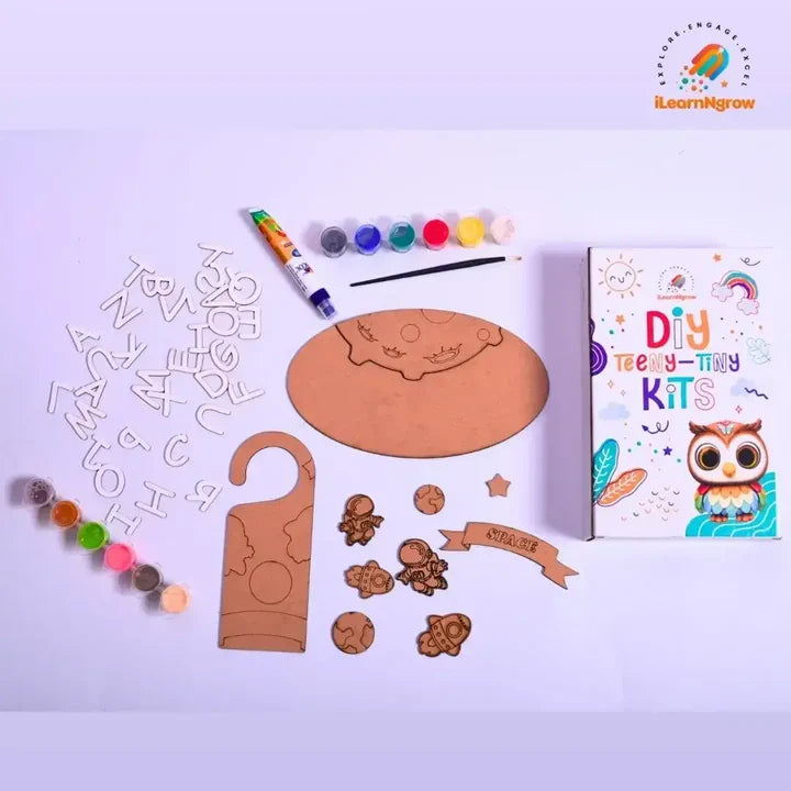 I LEARNNGROW Teeny Tiny Space Door Handle and Name plate + Teeny Tiny Animal Painting kit