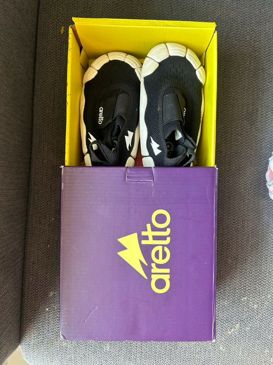 ARETTO Size 1 Black and White Shoes with Box