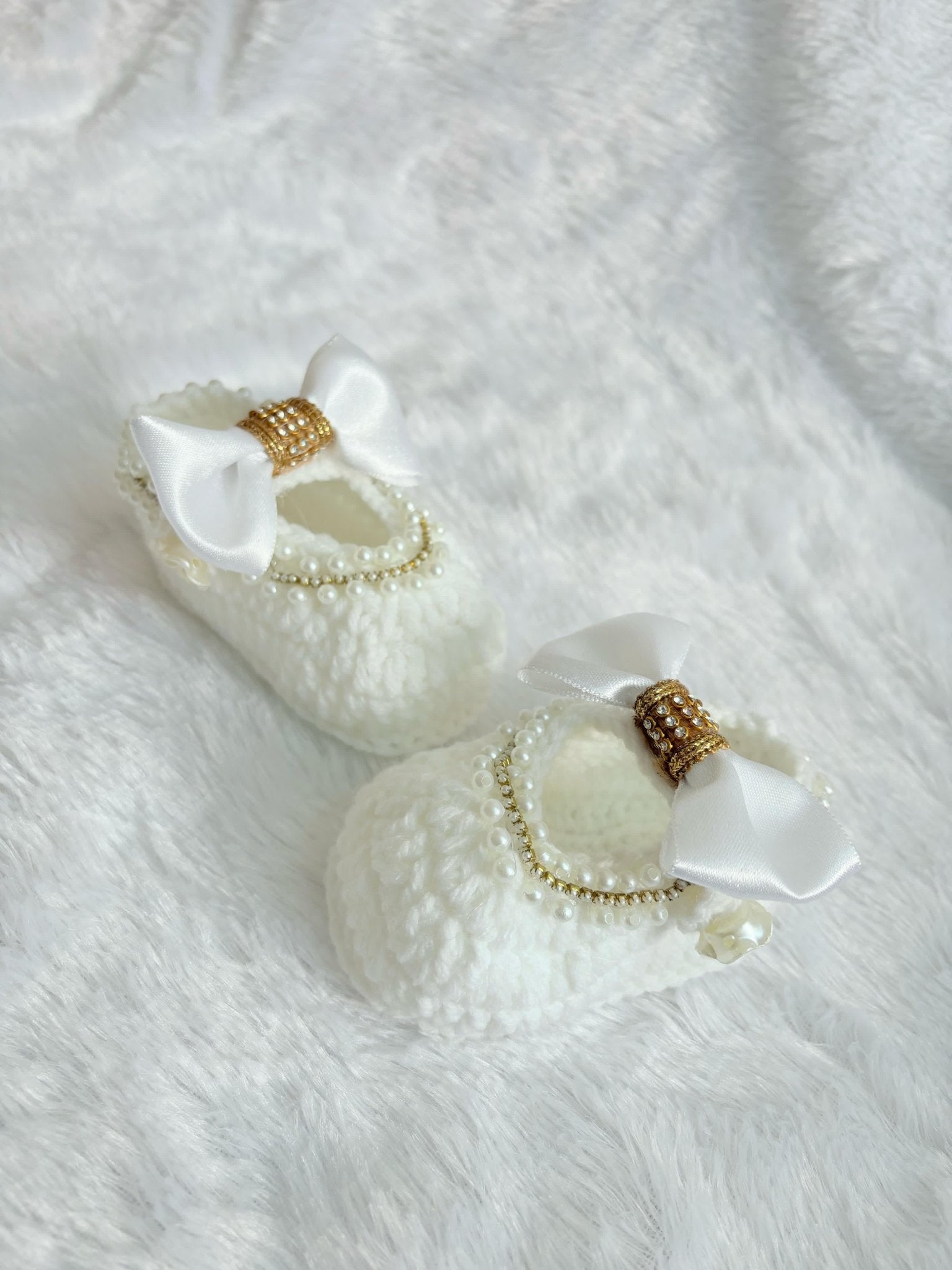 Crochet baby girl booties/ Crochet handmade baby shoes