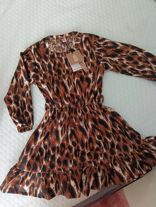 Buy animal print frock for baby girls – stylish, comfortable, and perfect for everyday wear.