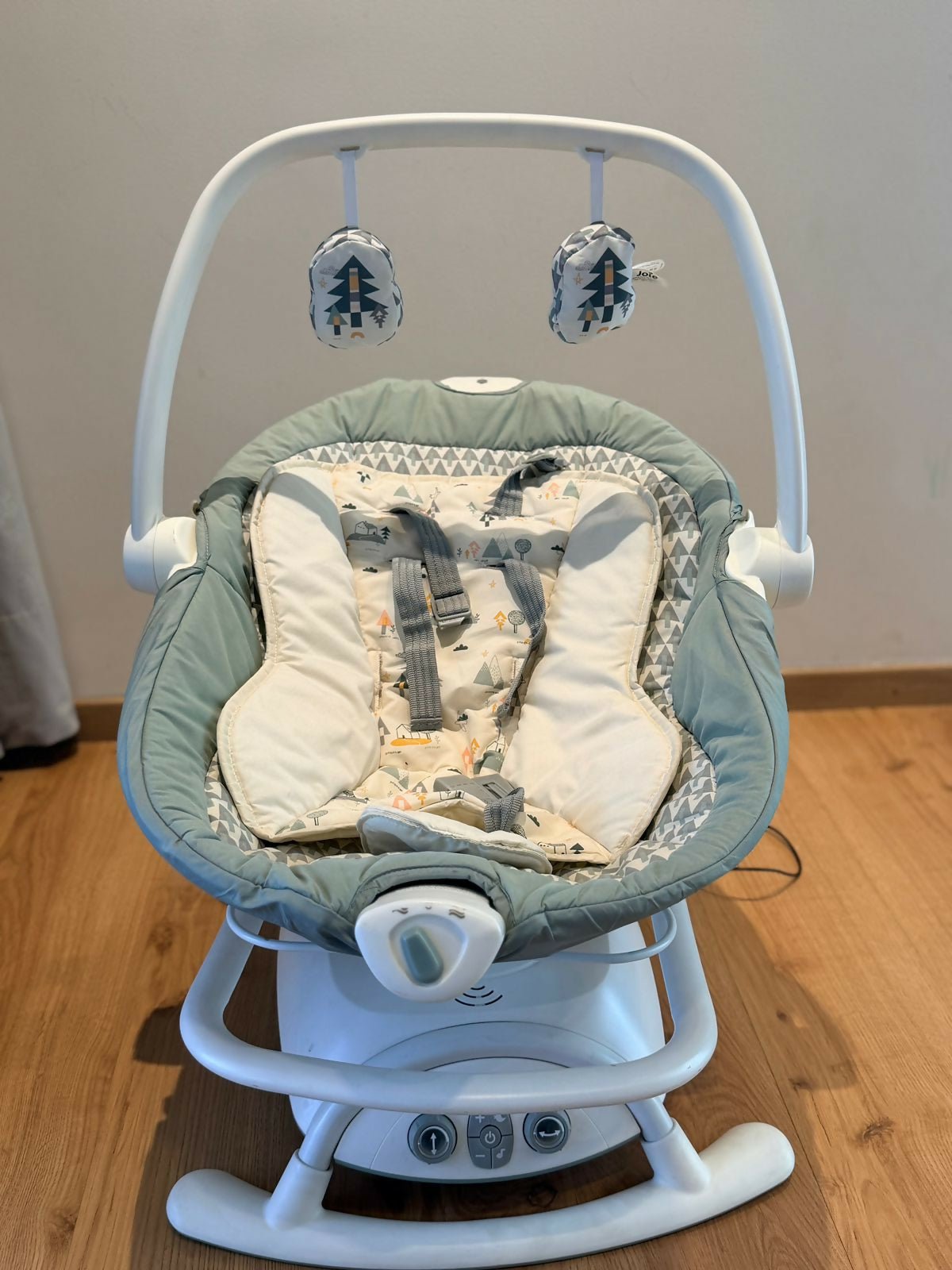 JOIE Sansa 2-in-1 Multi-Motion Soother & Portable Rocker