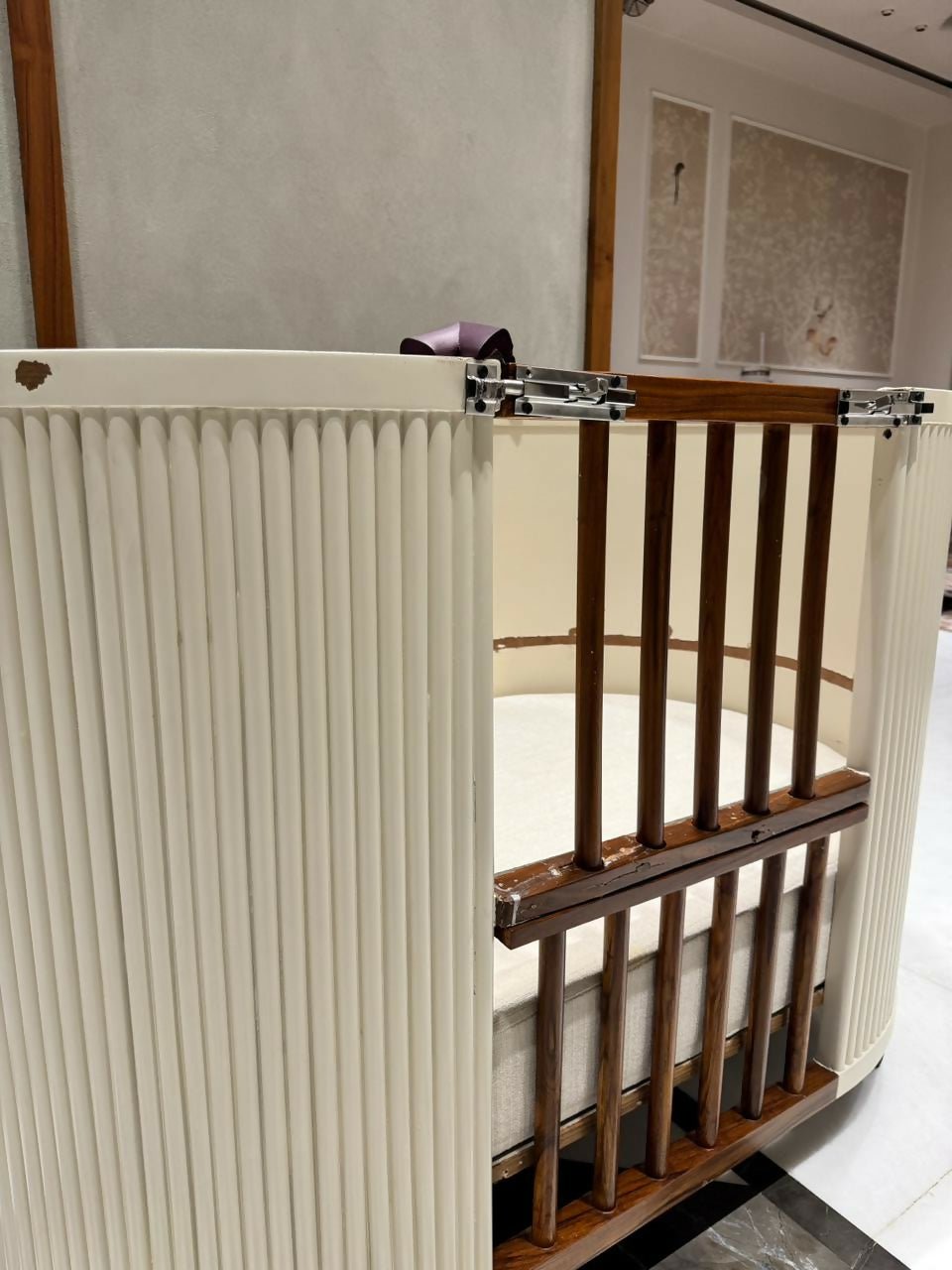Customized Baby Crib with Mattress (Delivery in Delhi Only)