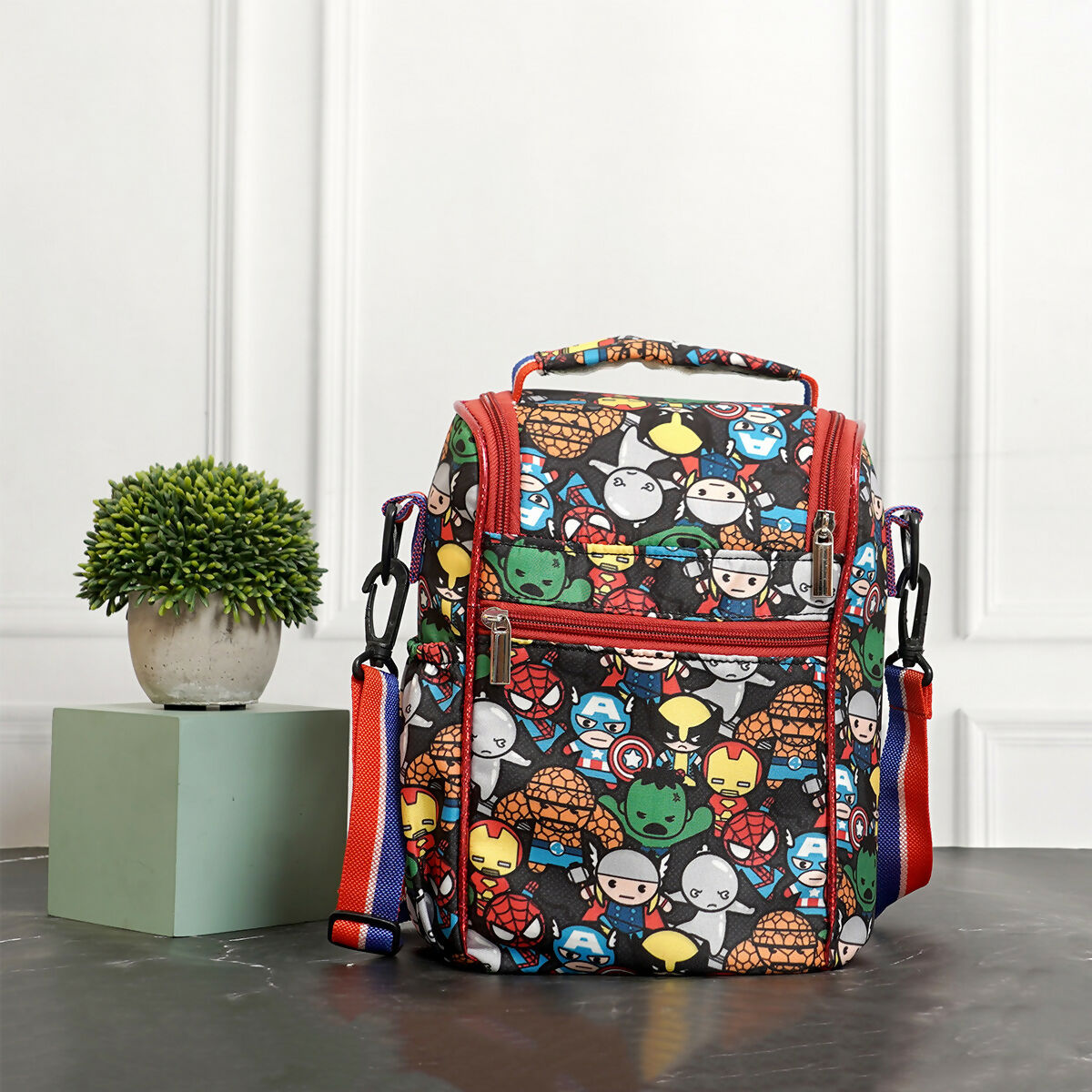 Insulated Bag is an ideal carrier bag to carry food or other items to school, college, work, picnics, and outings.
