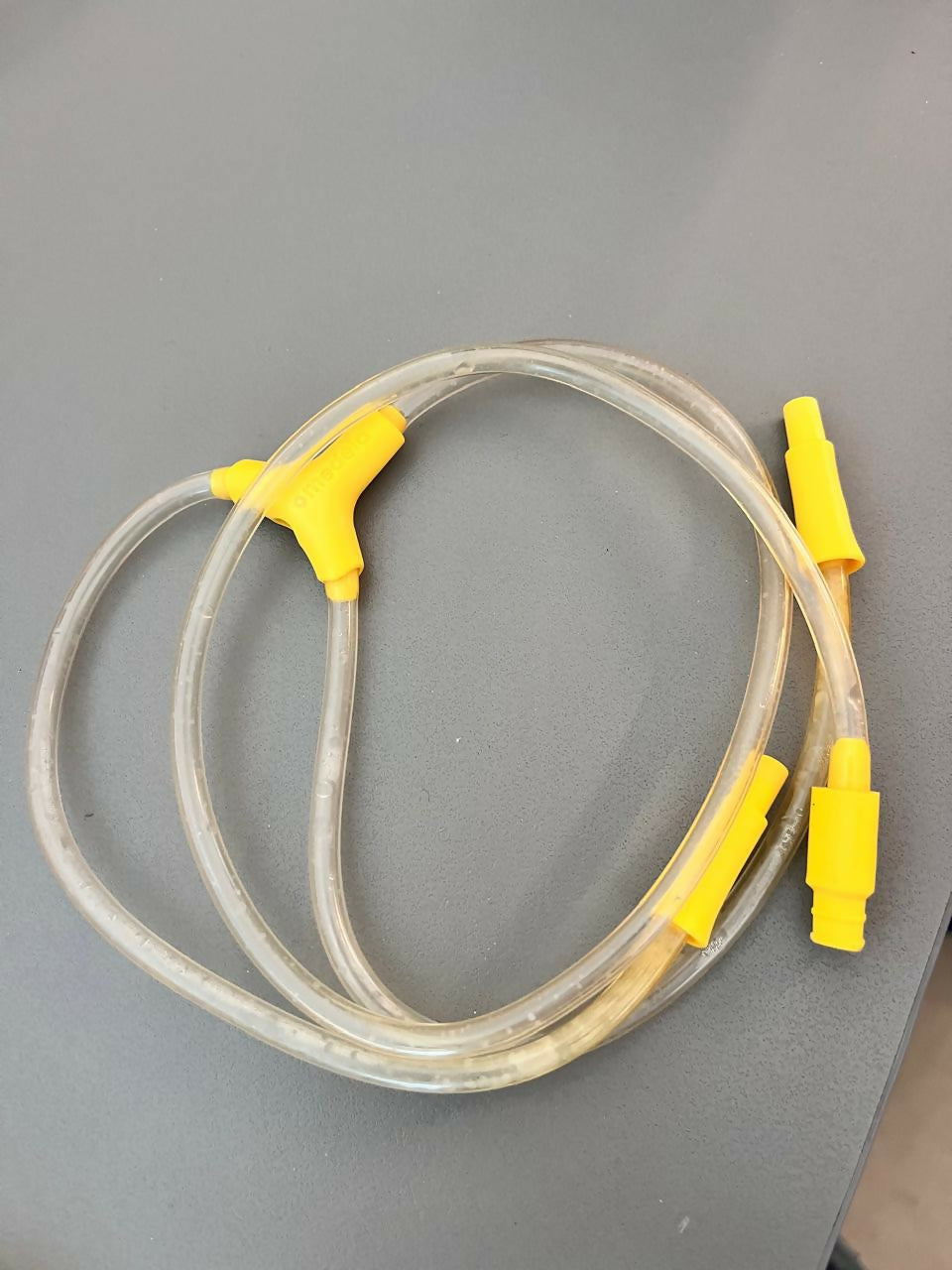 MEDELA Swing Maxi breast pump, double electric breast pump, portable breast pump, efficient milk expression, breast pump for working moms, BPA-free breast pump