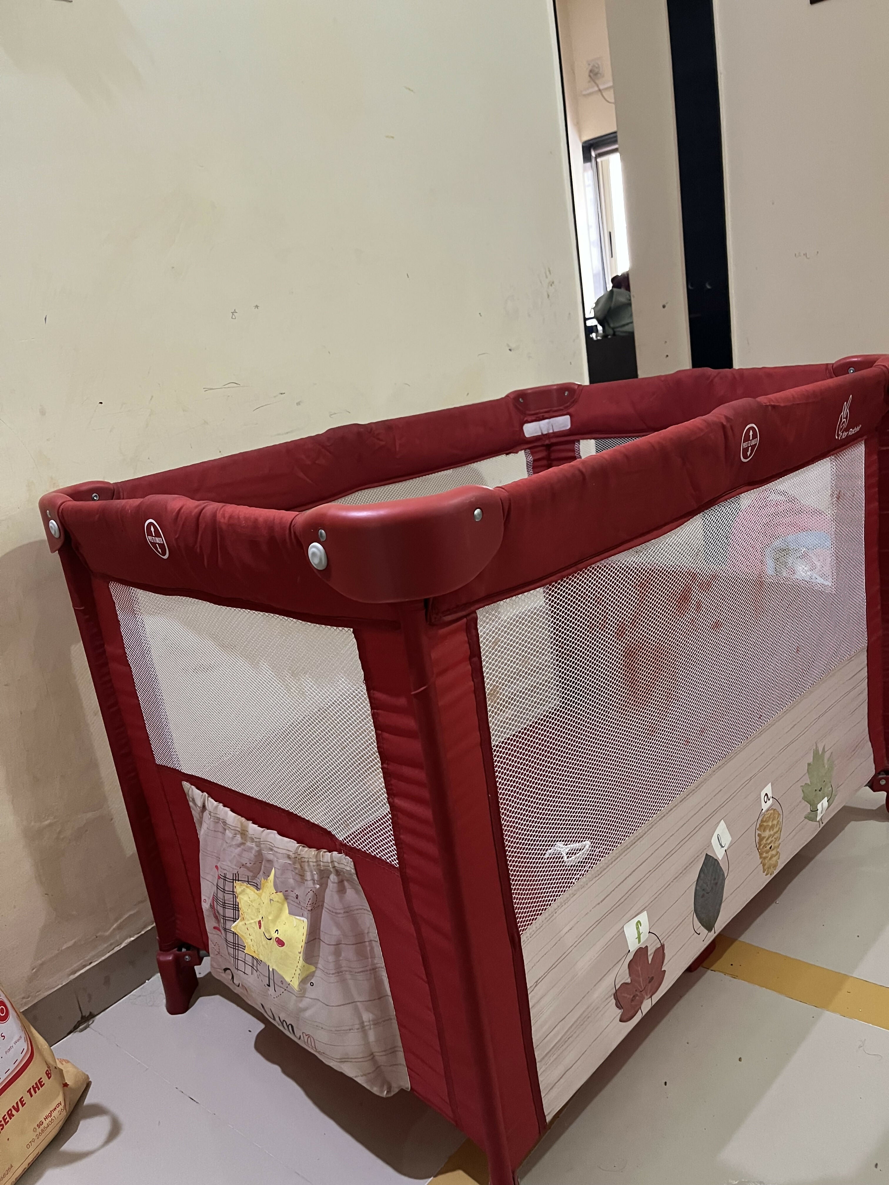 R FOR RABBIT Hide & Seek Baby Cot/Crib/PlayPen