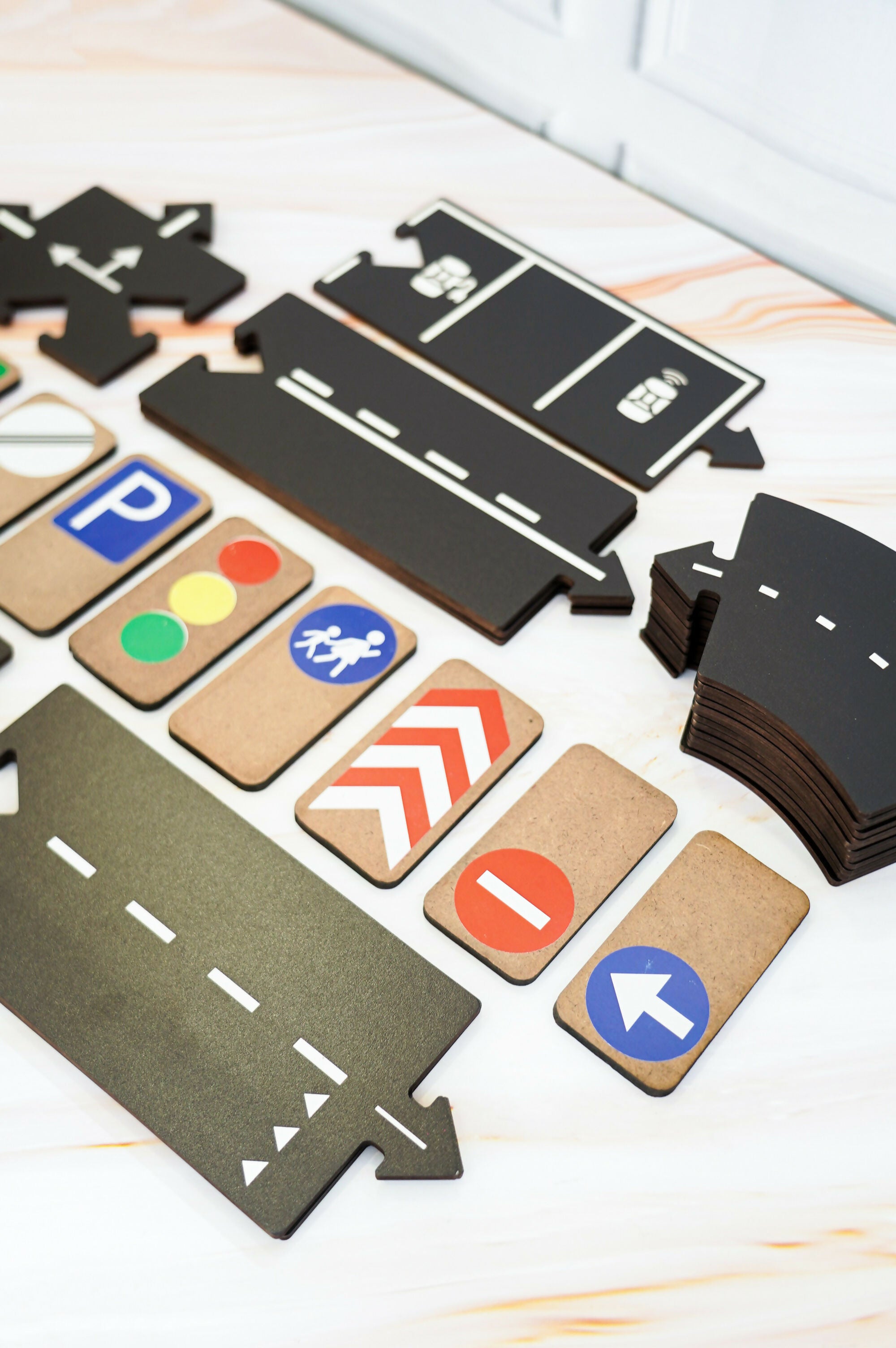 The Waytoplay Expressway Road Track is a versatile and durable toy road set designed to spark creativity and imaginative play in children.