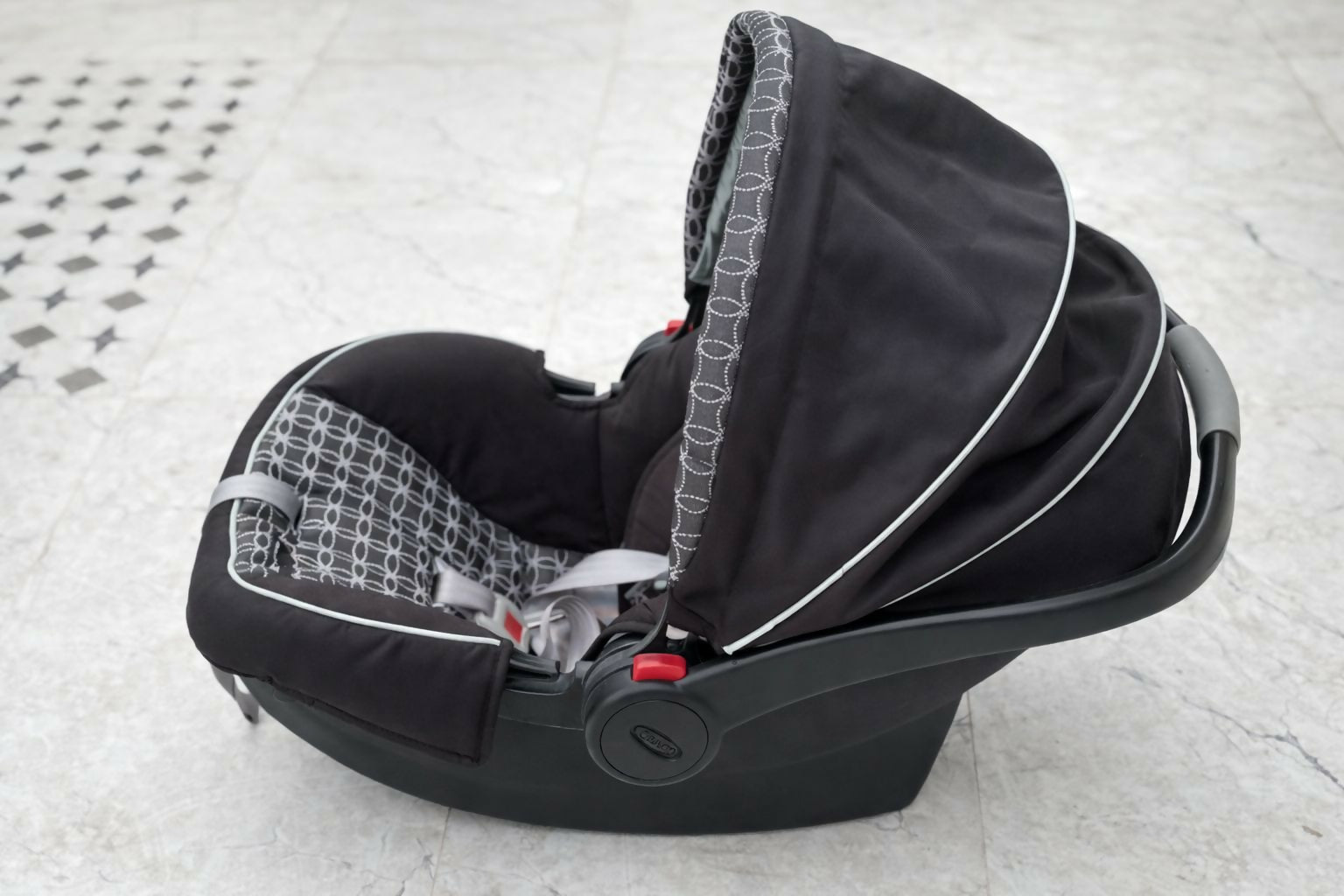 GRACO SnugRide Click Connect 35 Infant Car Seat