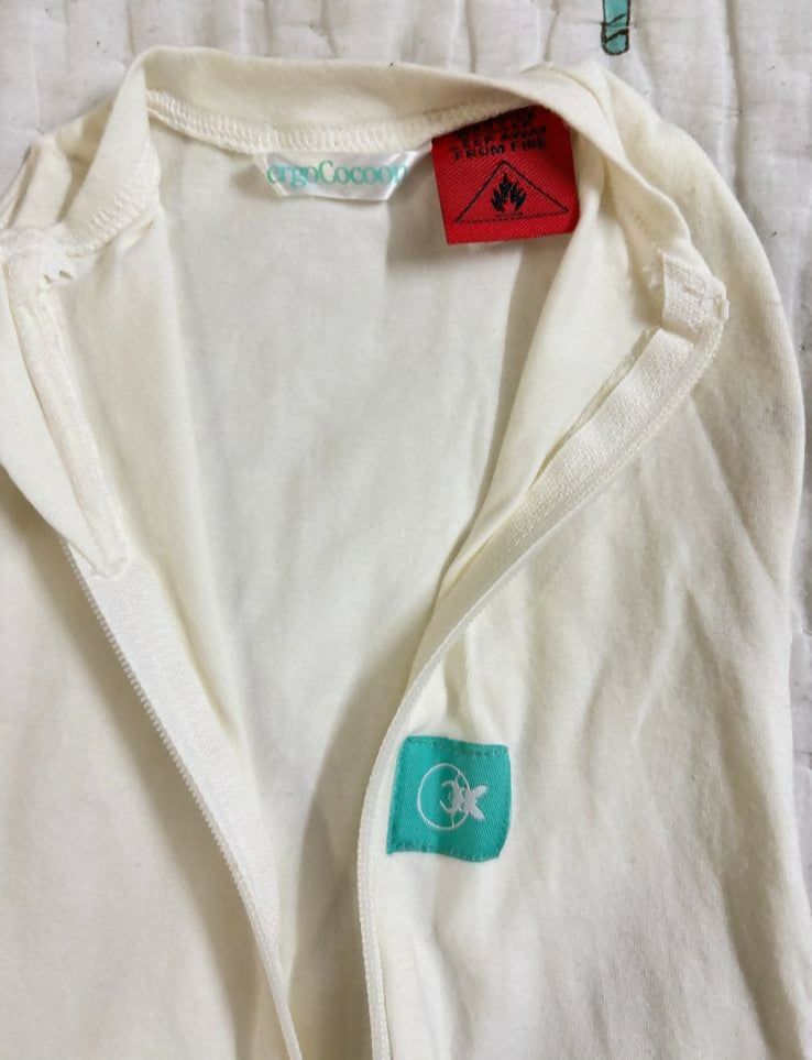 Swaddle Cum Sleeping Bag with Arm Poppers – Comfortable & Adjustable Sleep Solution for Babies