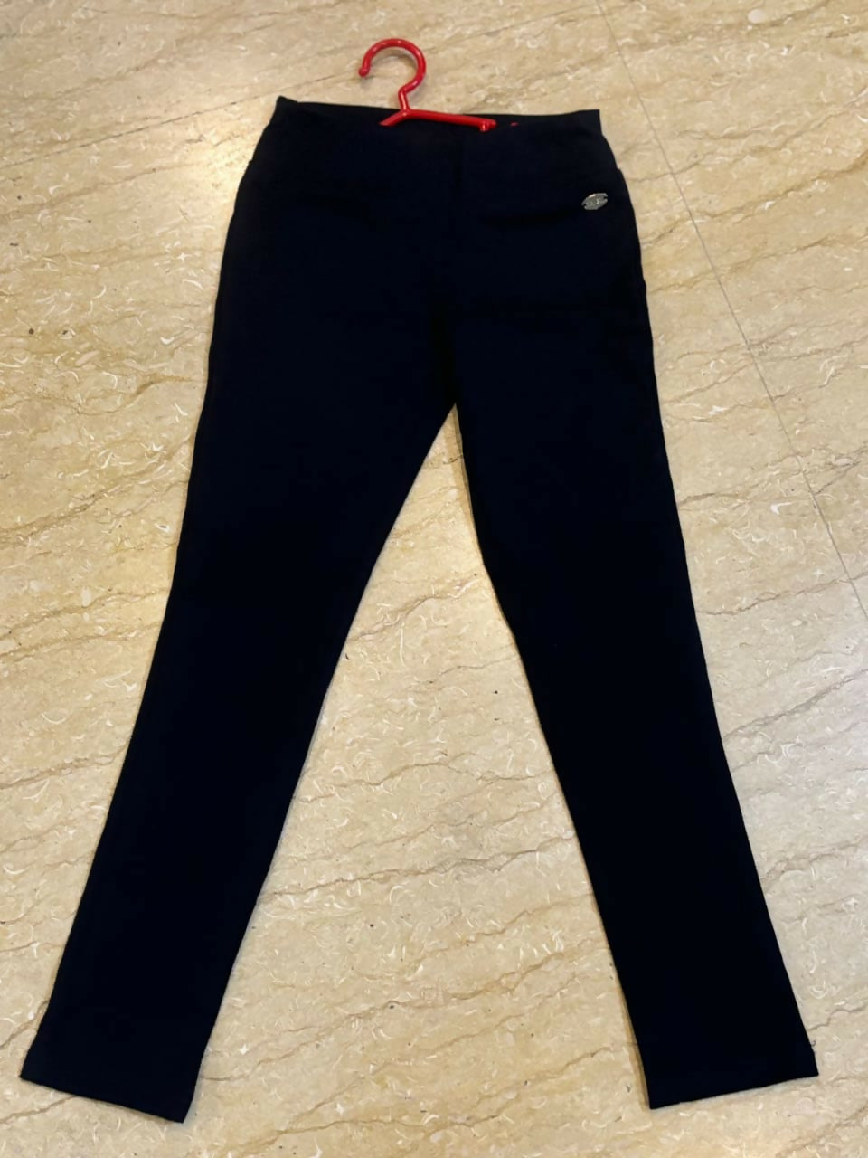 TINY GIRL Blue stretchable jeggings for girls, offering a stylish, comfortable fit with an elastic waistband, perfect for any occasion.