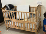 HUNY HUNY 15-in-1 Baby Crib/Cot
