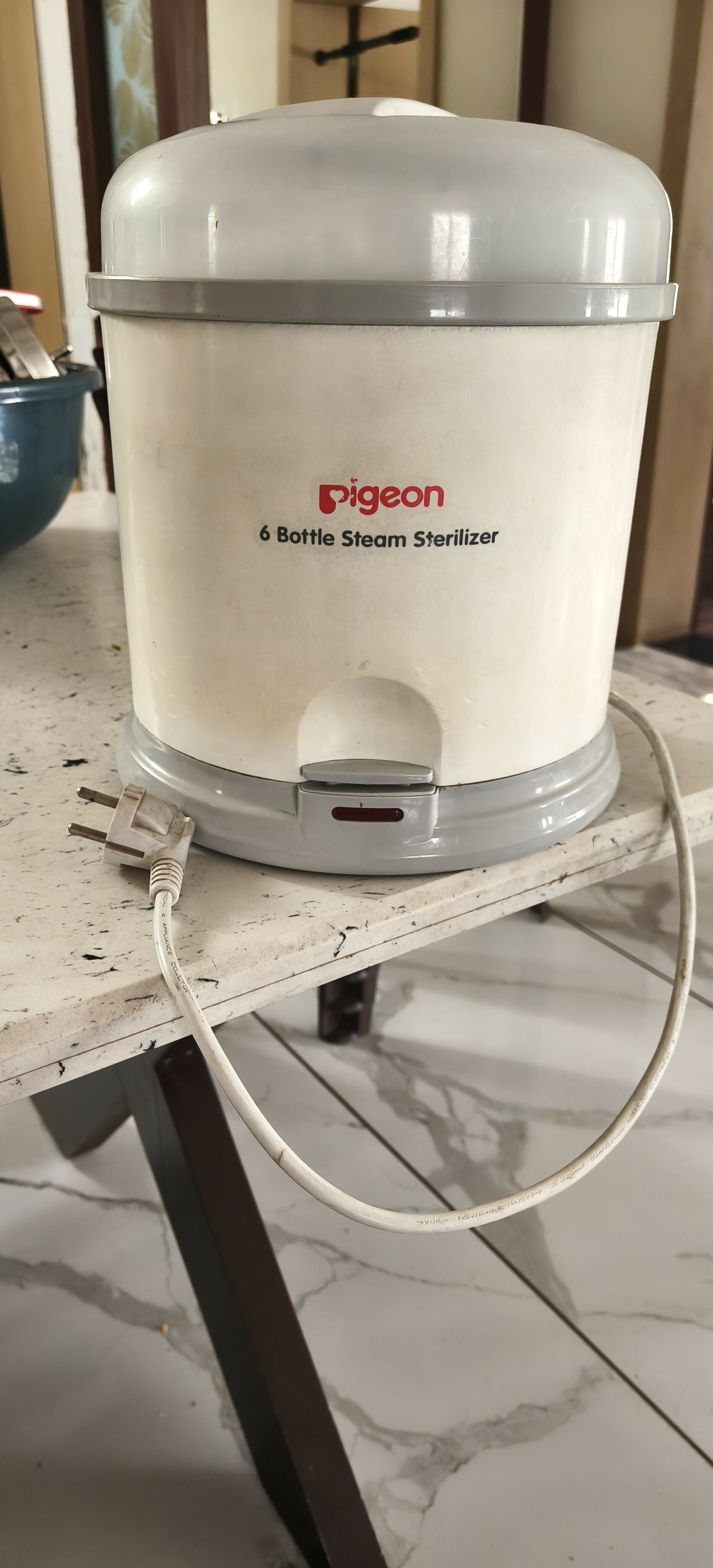 Pigeon 6 bottle sterilizer
