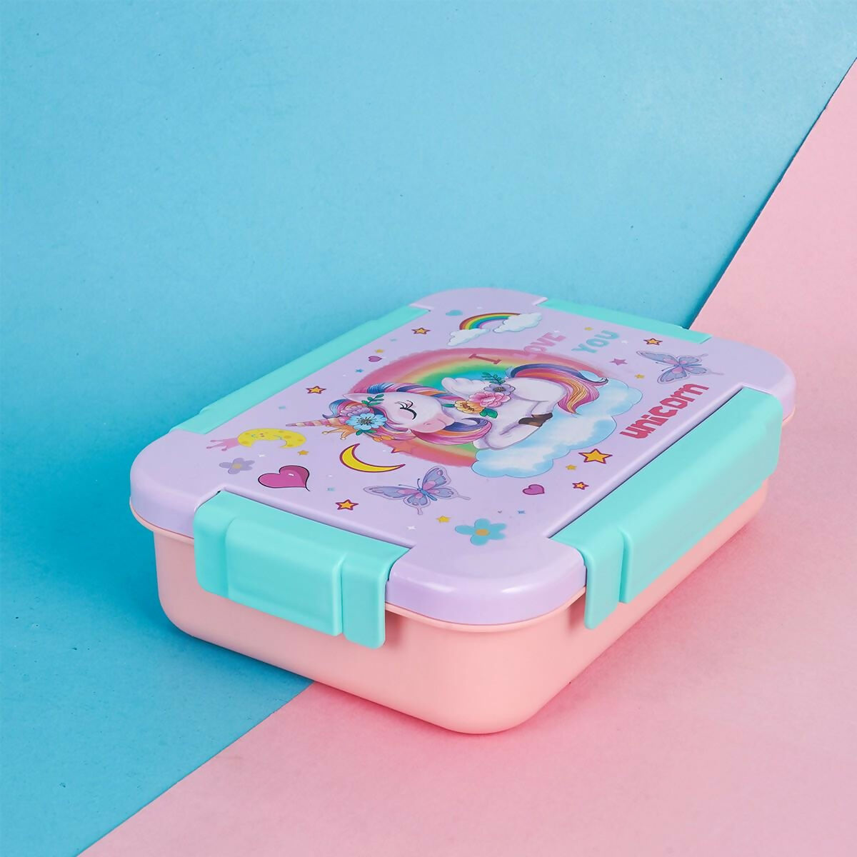 This Bento lunch box will keep your food, sandwiches, soups, beverages fresh for lunch, so you can pack your kids' lunches in the morning, and it will stay warm until lunch time.
