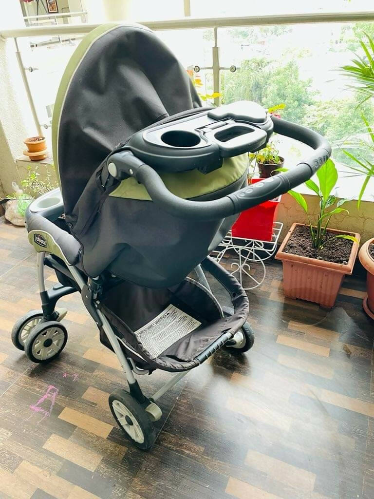 Experience Italian elegance and comfort with the CHICCO Stroller/Pram for Baby - stylish, practical, and perfect for every adventure!