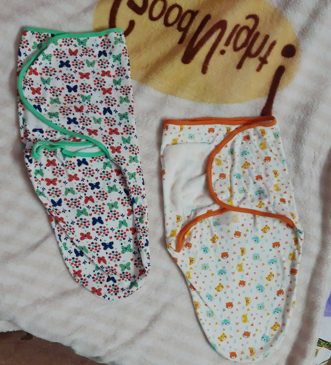 BABYHUG Swaddle