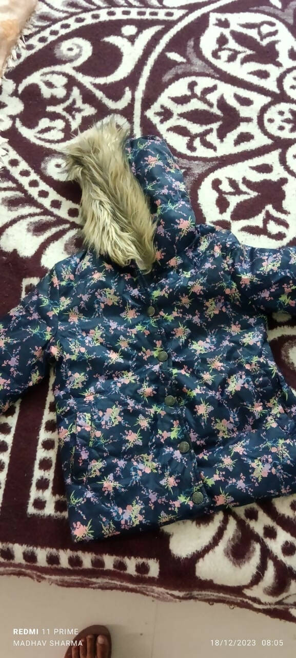 Winter wear jacket for girl - PyaraBaby