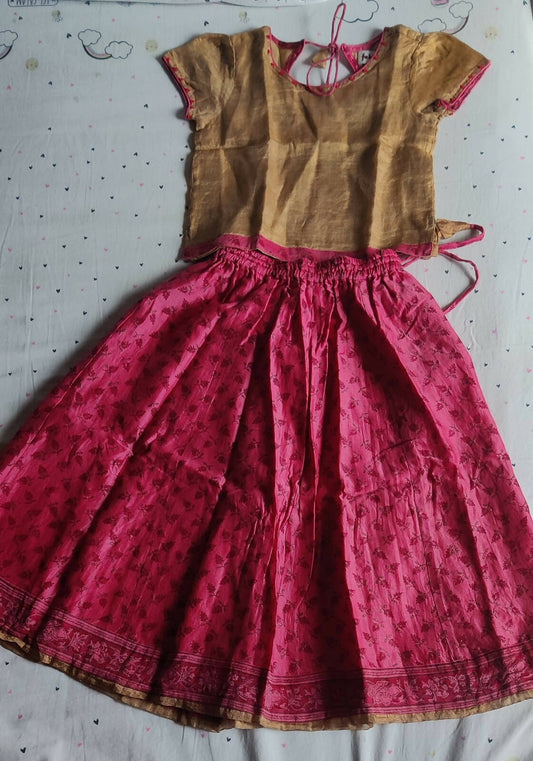 Dress your baby girl in style with the FAB INDIA Top and Lehenga—an ensemble that captures the essence of Indian tradition while offering comfort and sophistication for your little princess.