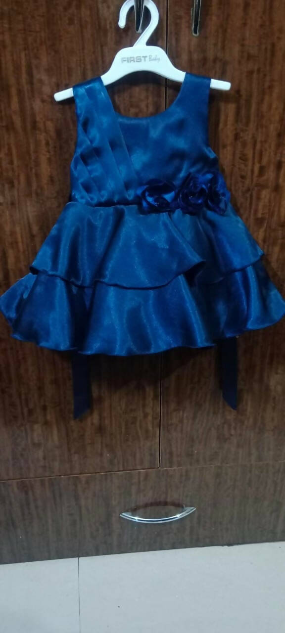 Make your baby girl the belle of the ball with our LEMON MINT Partywear Dress/Frock - pure elegance for little divas!