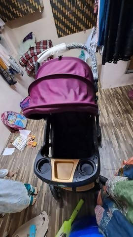 Baby stroller - PyaraBaby