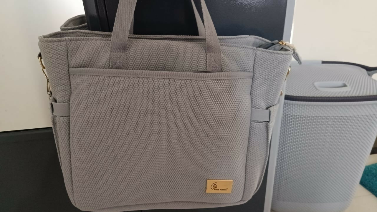 R for Rabbit diaper bag – spacious, waterproof, and stylish solution for organized parenting on the go.

